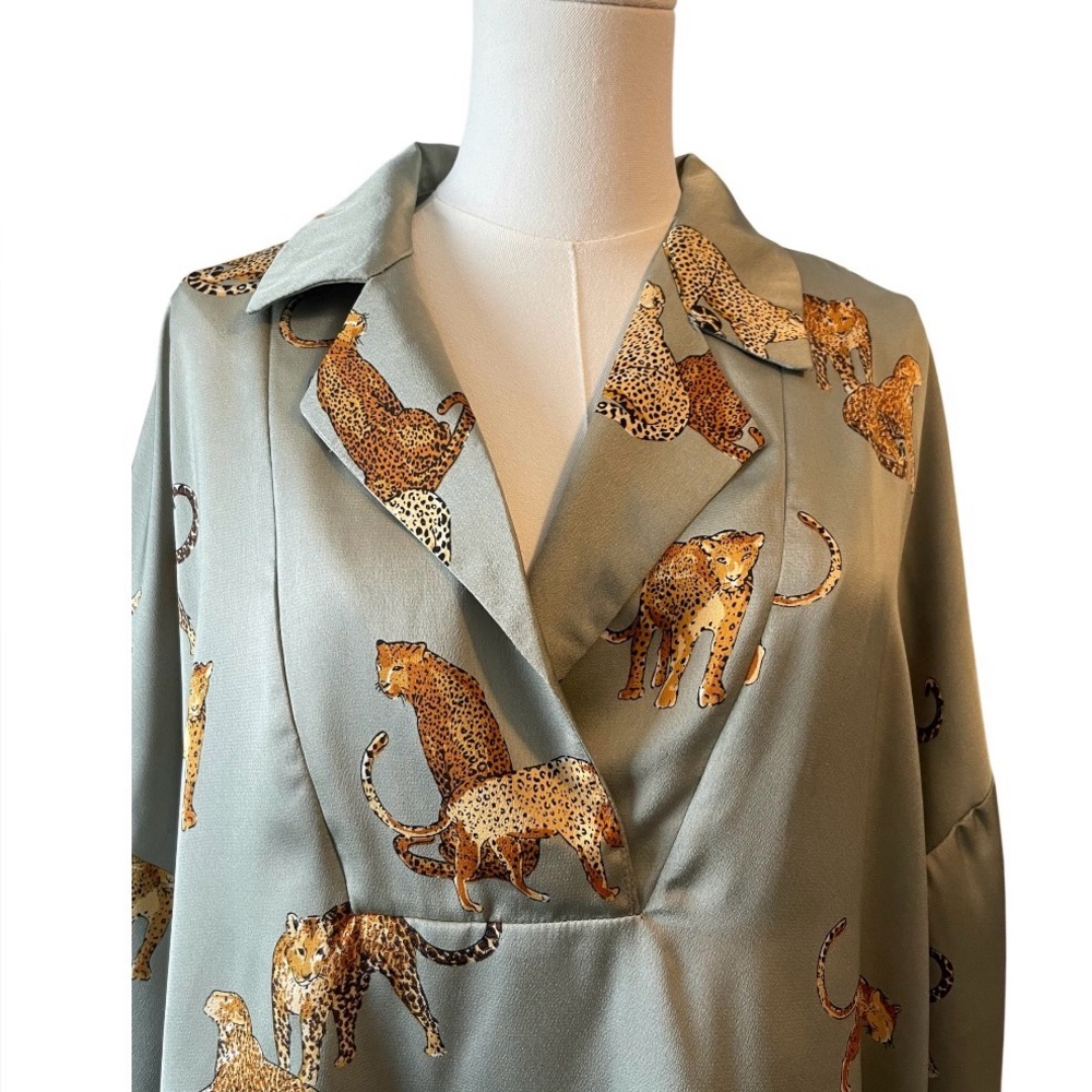 Easel sage green cheetah print top, size L, NWT - Picture 7 of 14